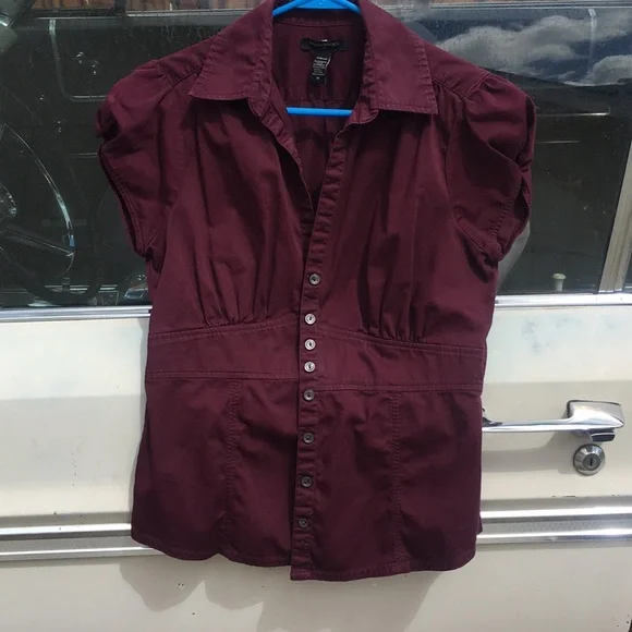 Banana Republic Deep Burgundy Button Down Shirt - Picture 1 of 4